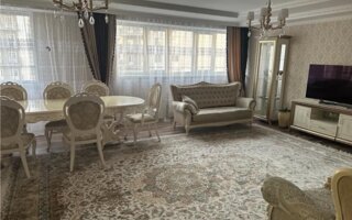 Продажа 4-комнатной квартиры, 156 м²