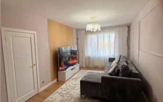 Продажа 3-комнатной квартиры, 80 м²