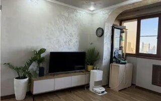 Продажа 4-комнатной квартиры, 88 м²