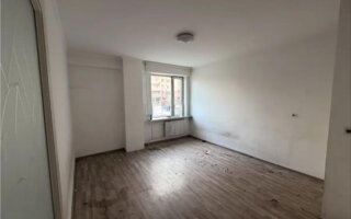 Продажа 1-комнатной квартиры, 57.7 м²