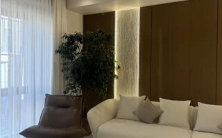 Продажа 5-комнатной квартиры, 174.4 м²