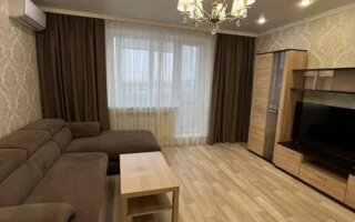Продажа 4-комнатной квартиры, 82 м²