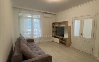 Продажа 1-комнатной квартиры, 45 м²