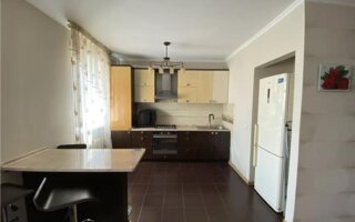 Продажа 2-комнатной квартиры, 55 м²