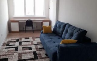 Продажа 2-комнатной квартиры, 59.6 м²