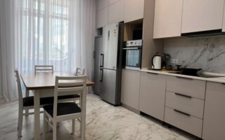 Продажа 3-комнатной квартиры, 92 м²