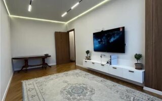 Продажа 3-комнатной квартиры, 90 м²