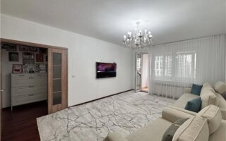Продажа 3-комнатной квартиры, 88.3 м²