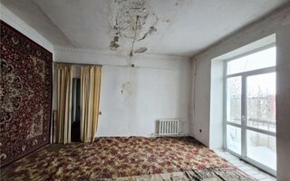 Продажа 3-комнатной квартиры, 60 м²