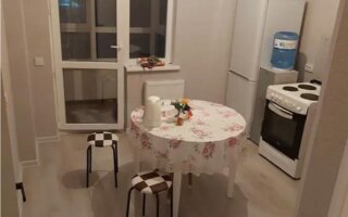 Продажа 1-комнатной квартиры, 43.2 м²