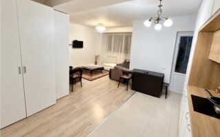Продажа 1-комнатной квартиры, 42.7 м²