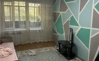 Продажа 3-комнатной квартиры, 60 м²