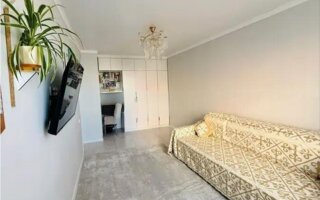 Продажа 1-комнатной квартиры, 38.1 м²