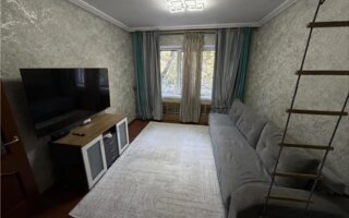 Продажа 3-комнатной квартиры, 72 м²