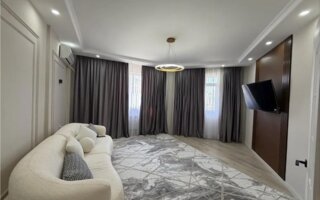 Продажа 2-комнатной квартиры, 76 м²