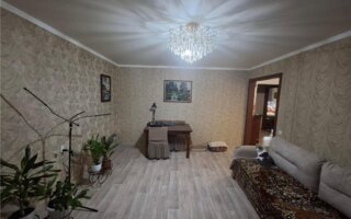 Продажа 4-комнатной квартиры, 73 м²