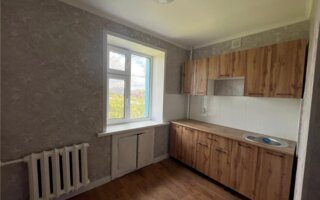 Продажа 3-комнатной квартиры, 60 м²