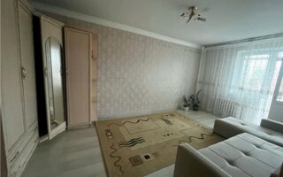 Продажа 2-комнатной квартиры, 56.2 м²