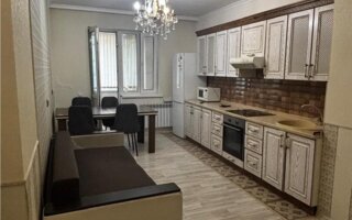 Продажа 2-комнатной квартиры, 63 м²