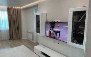 Продажа 2-комнатной квартиры, 66.1 м²