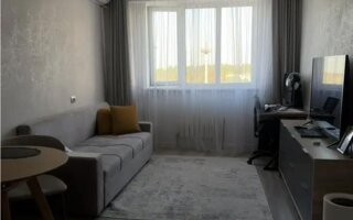 Продажа 2-комнатной квартиры, 42 м²