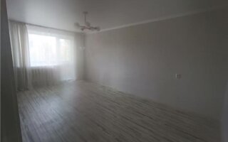 Продажа 3-комнатной квартиры, 62 м²