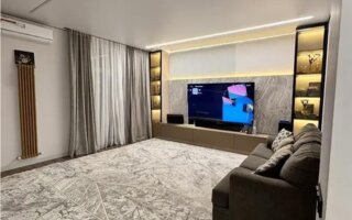 Продажа 5-комнатной квартиры, 204 м²