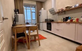Продажа 1-комнатной квартиры, 43 м²