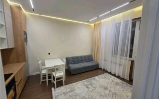 Продажа 1-комнатной квартиры, 42 м²
