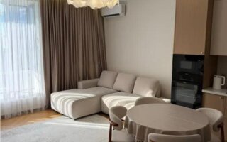 Продажа 2-комнатной квартиры, 56 м²