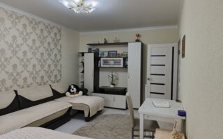 Продажа 1-комнатной квартиры, 38.4 м²