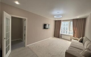 Продажа 1-комнатной квартиры, 44 м²