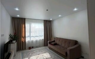 Продажа 1-комнатной квартиры, 42.5 м²