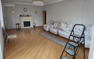 Продажа 3-комнатной квартиры, 150.2 м²