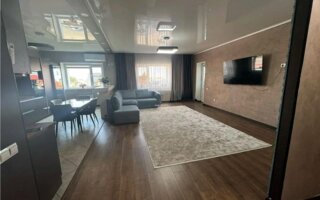 Продажа 3-комнатной квартиры, 107 м²
