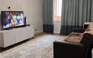 Продажа 3-комнатной квартиры, 63 м²