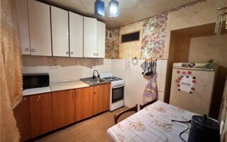 Продажа 3-комнатной квартиры, 57 м²
