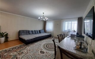 Продажа 2-комнатной квартиры, 76.6 м²