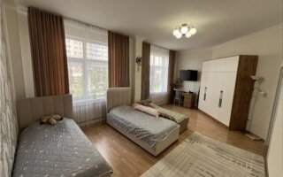 Продажа 2-комнатной квартиры, 88 м²