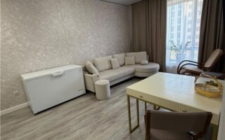 Продажа 2-комнатной квартиры, 42 м²