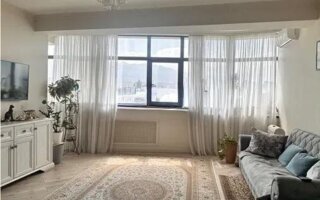 Продажа 2-комнатной квартиры, 62 м²