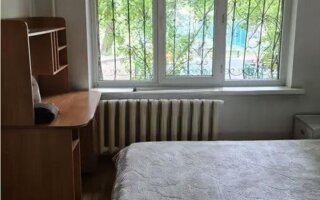 Продажа 3-комнатной квартиры, 60 м²