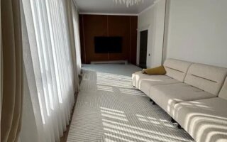 Продажа 3-комнатной квартиры, 96 м²