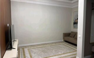 Продажа 2-комнатной квартиры, 54 м²