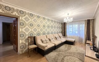 Продажа 5-комнатной квартиры, 101.4 м²