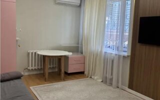 Продажа 1-комнатной квартиры, 43 м²