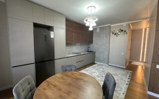 Продажа 3-комнатной квартиры, 52.3 м²