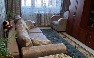 Продажа 3-комнатной квартиры, 59.9 м²