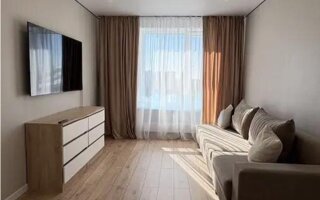 Продажа 1-комнатной квартиры, 37.5 м²