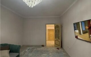 Продажа 2-комнатной квартиры, 66.4 м²